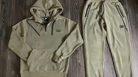 EQS SHOP в LOOKY. . Цена 5899

Новинка

...