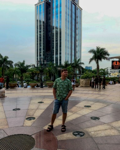 Данила Сляднев в LOOKY. . [#bangalore ](bangal...