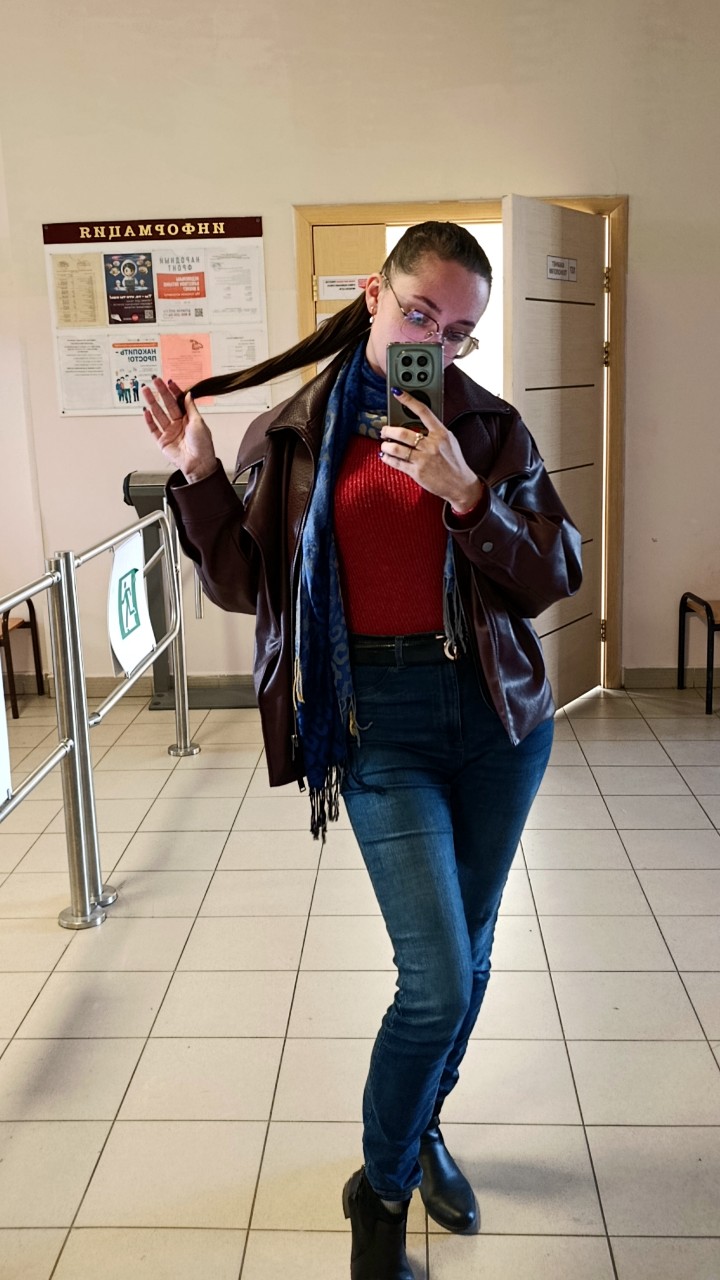  в LOOKY — Сегодняшний день прошел на дежурстве на УИКе 🥰 ️🇷🇺 💪