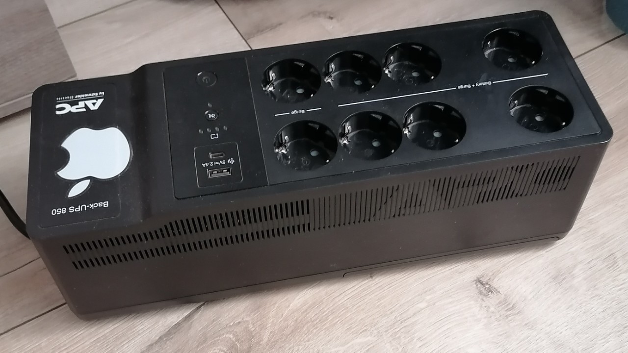 DCMen007 в LOOKY. #backstage,#ибп,#бесперебойник,#APC,#DCMen007
А. #backstage #ибп #бес...