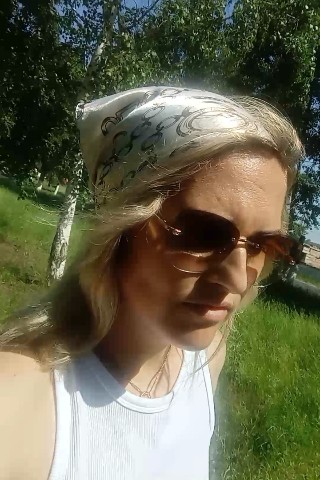 LushnikLena в LOOKY. #разгарлета,#стихи. Я пешеход по жизни, ...