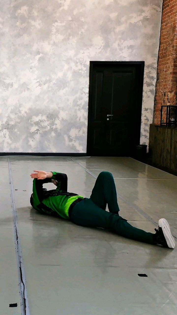 artist_vladislav в LOOKY. . 