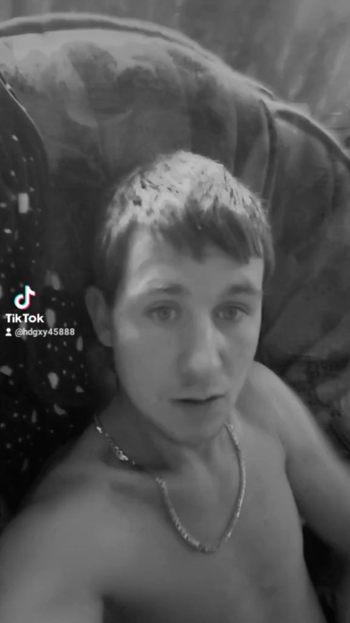 Артём в LOOKY — публикация