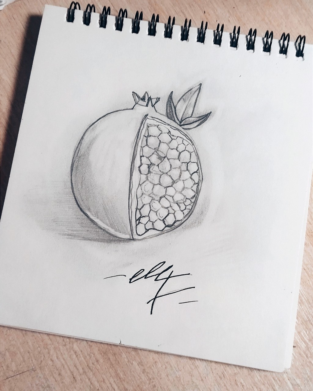 millinda_famozina в LOOKY — Pomegranate 🍑