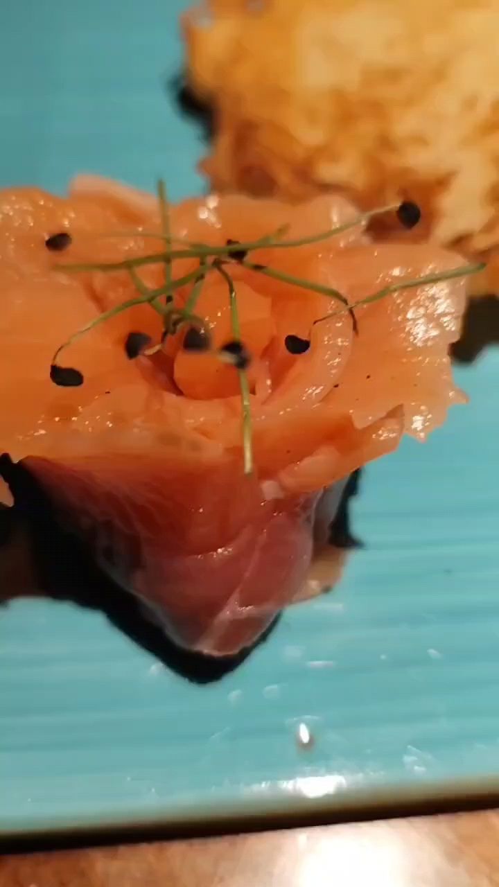 Паб Лондон в LOOKY. . ⚡ДРАНИКИ С СЁМГОЙ 19...