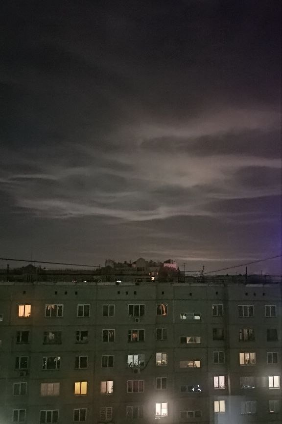 anna34 в LOOKY — Не обычное небо было [#небо ](небо)[#вечер ](вечер)[#омск ](
