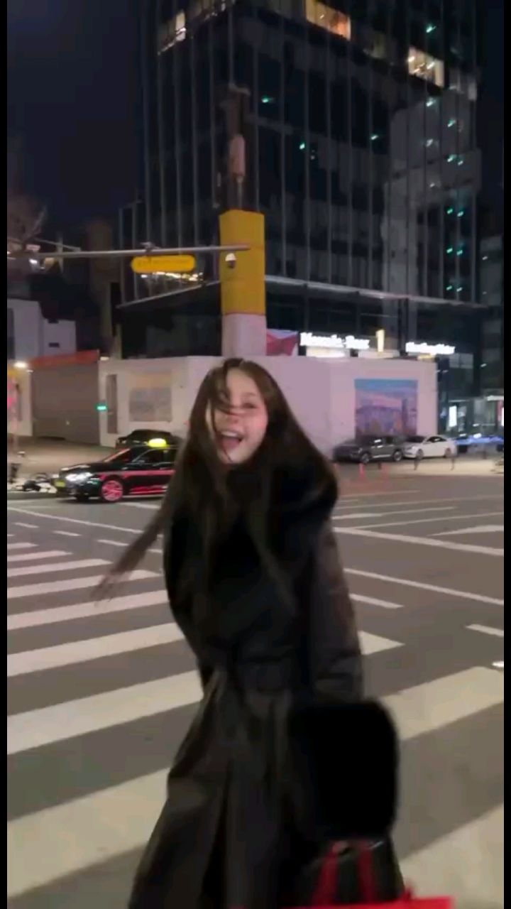 BLACKPINK BABYMONSTER FAMILY в LOOKY. #lisa,#lalisa,#lalisamanoban,#lalisamanobal,#blackpink,#lisablackpink,#blackpinklisa,#lisa_blackpink,#blackpink_lisa,#kpop,#кпоп,#LLOUD,#LLOUDlisa,#lalisaLLOUD. #lisa #lalisa #lalis...