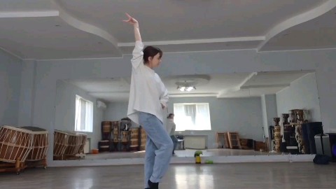 Aleen solo cover k-poo в LOOKY. . 💫 K‑pop cover is LI...