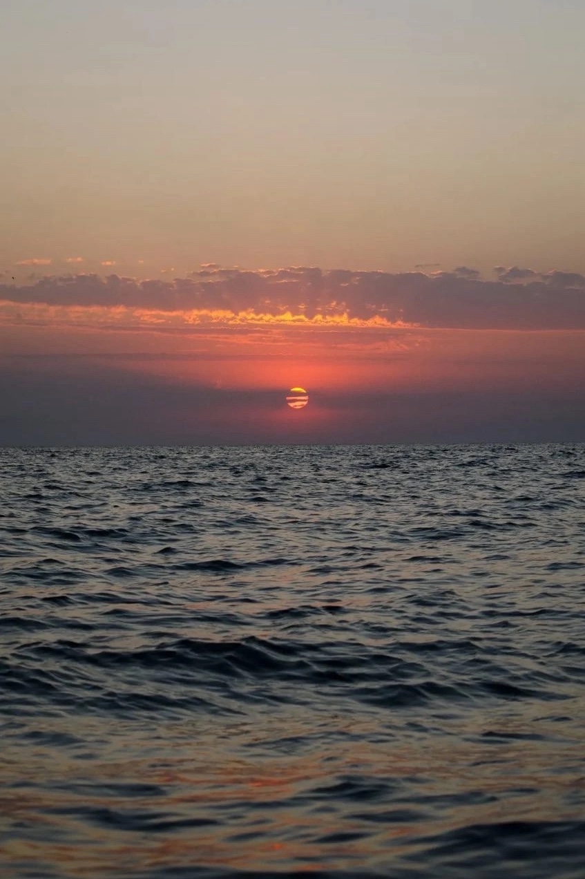 lovegelendzik в LOOKY — Доброй ночи 🌙
Геленджик сегодня 🌅 

   Подписывайтесь !!!
