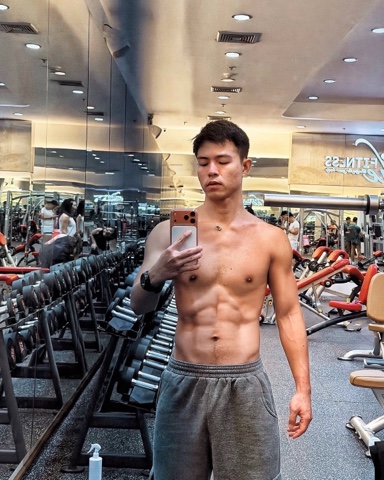 Alex_James в LOOKY. . 💪