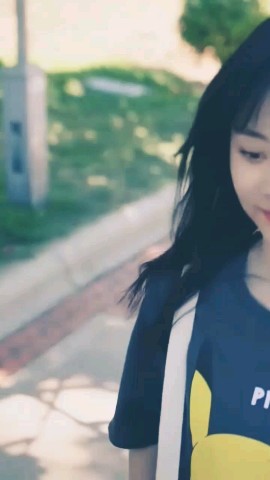 Drama_Clip в LOOKY. . She kissed him first...