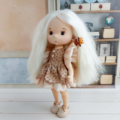 interior_dolls_bn в LOOKY. #щекастик,#игроваякукла,#текстильнаякукла,#куклащекастик,#любимыйщекастик,#нашесчастье,#нашадоча,#кроха,#нашакроха,#кукланазаказ,#кукласшитая,#подарок,#кукласвободна,#модница,#кукласлицом,#dolls,#toys,#dekor,#кукладевочка,#идеиподарков,#ручнаяработа,#рукоделие,#муза. #щекастик #игроваяку...