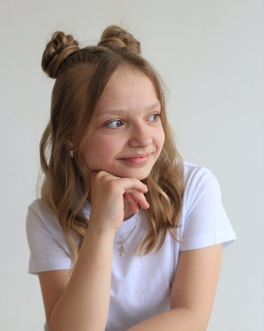 Ульян много  а я одна в LOOKY. . Фотосесия
