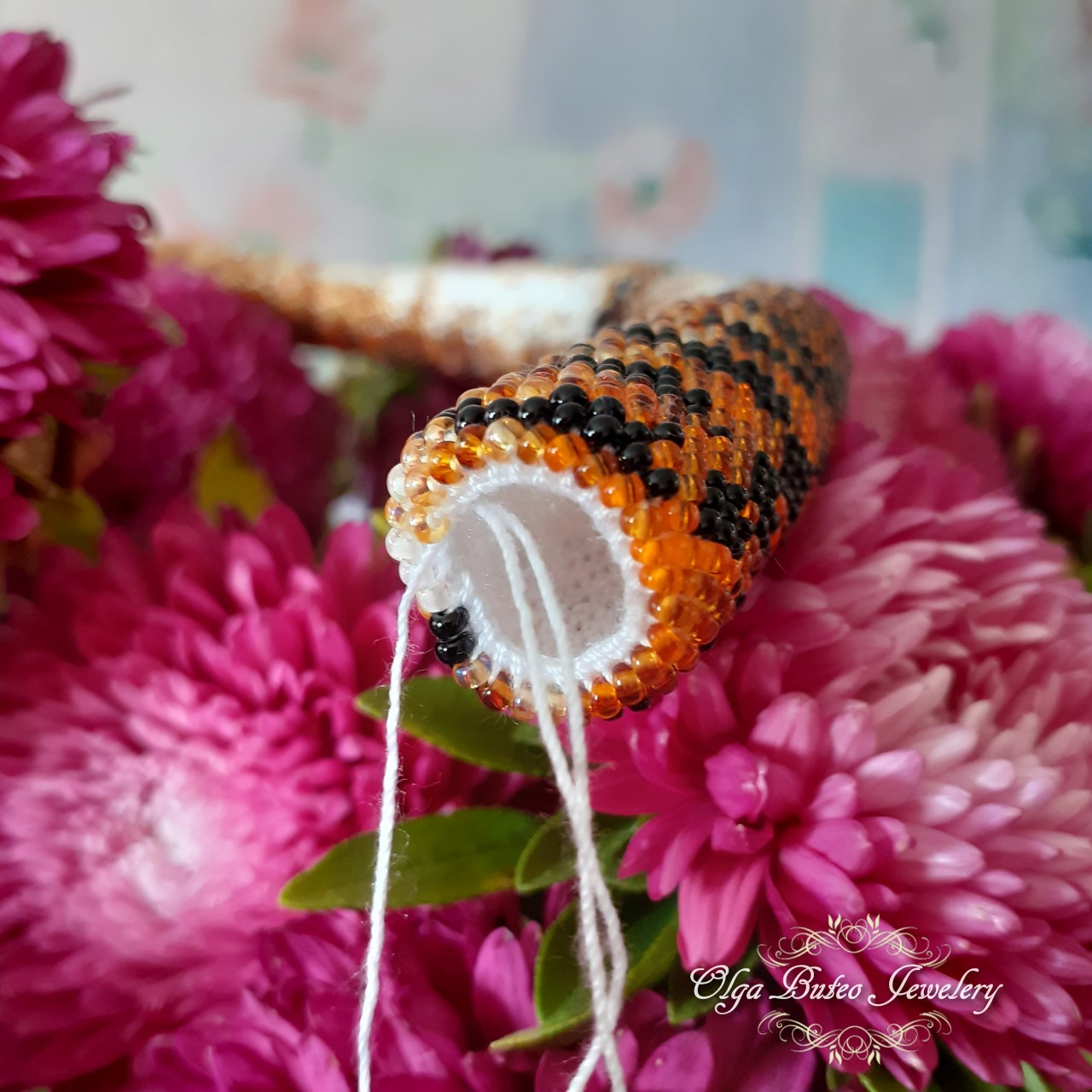 💫
💫
Процесс🪡🧶
#процессвязания#творчество#olga_buteo_jewelery#вязаниесбисером#бисер#рукоделие#looky