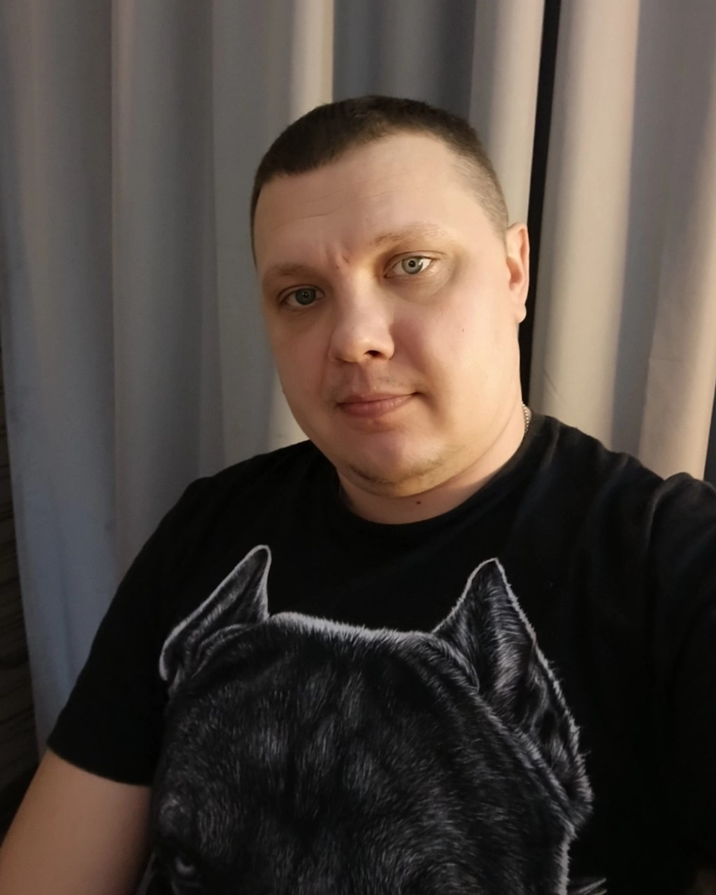 liutoborveleslavovich в LOOKY — Будить бредущих в темноте,

Неблагодарный рок.

И он вселенн