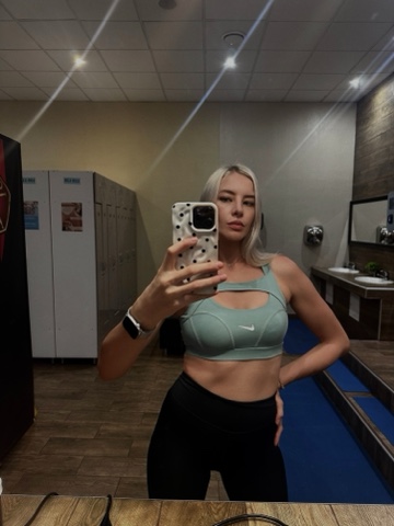 N K в LOOKY. . 💪🏻