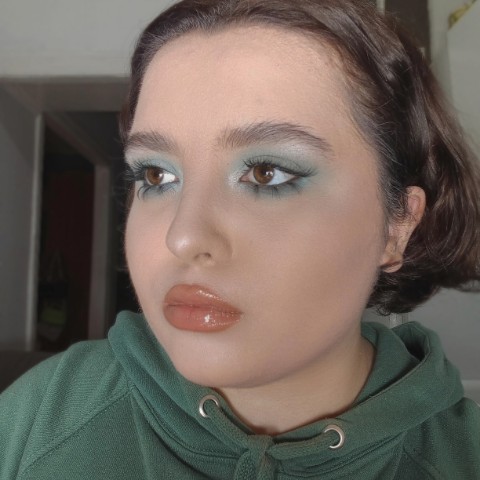 ягодный пунш в LOOKY. #2025,#makeup,#trend,#trending,#макияж. Недавно, научилась к...