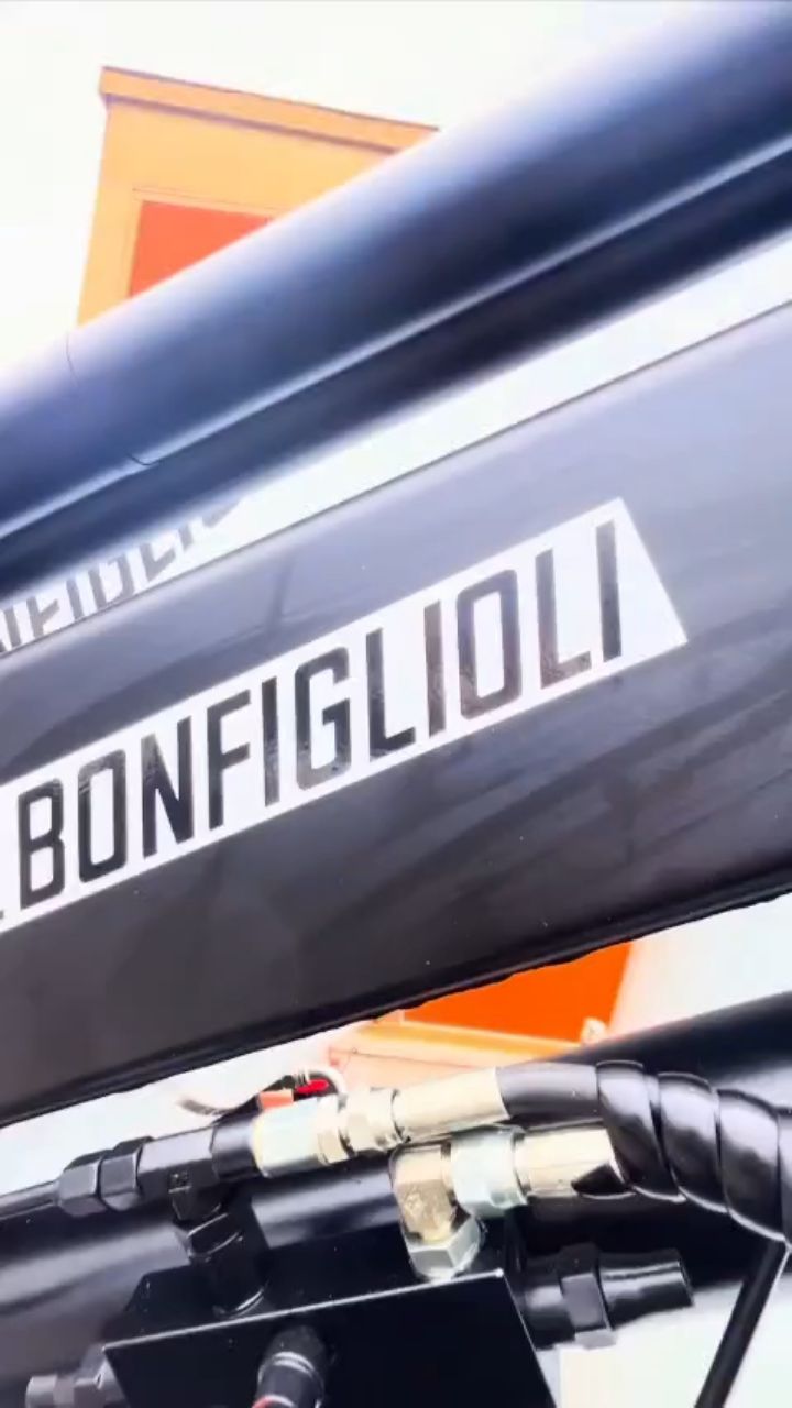 malinkakran в LOOKY. #манипулятор,#Bonfiglioli. И снова  #манипулято...