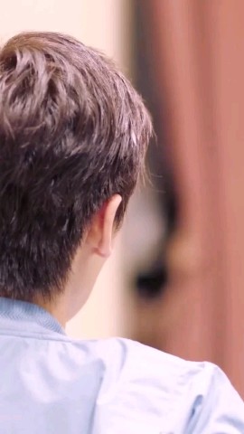 Drama_Clip в LOOKY. . Help her to zip up