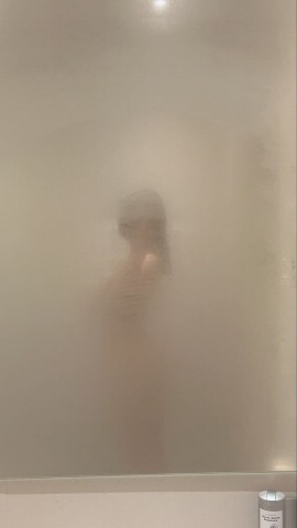 Looky_1687564805932 в LOOKY. #butt,#ass,#arse,#butt,#booty,#bootygoals,#bootypic,#naughty,#badgirl,#feet,#barefeet,#foot,#humpday,#panties,#undies,#knickers,#thong,#lingerie,#lingeriemodel,#model,#girl,#verogirl,#whitepanties,#whitelingerie,#bride,#bridallingerie,#sexual,#sensual,#erotic. #butt #ass #arse #bu...