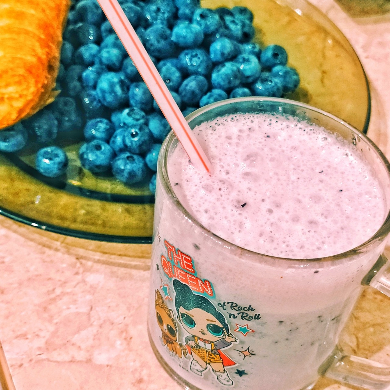 Лайки дружба и спорт в LOOKY — Моя #пятница 🪩🫐🥐🍹

Я всегда радуюсь пятнице🥳🤩 ну прост