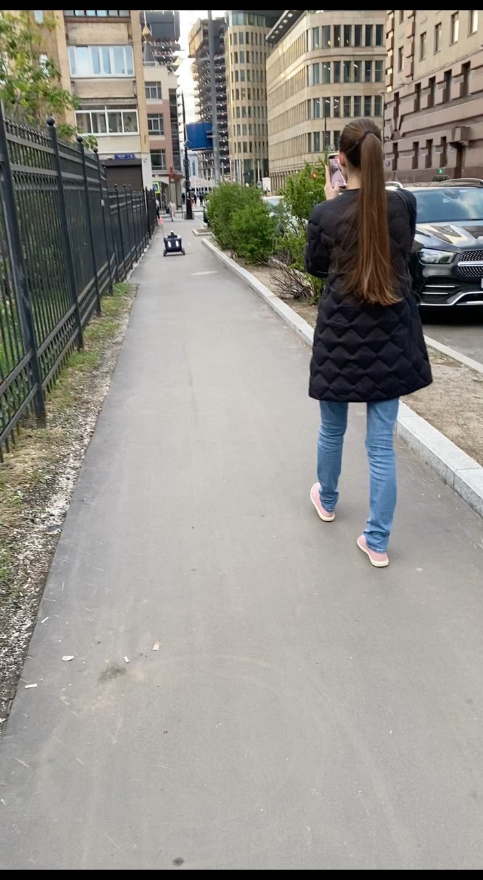 Romanenko_Nina в LOOKY. . Москва, век роботов ...