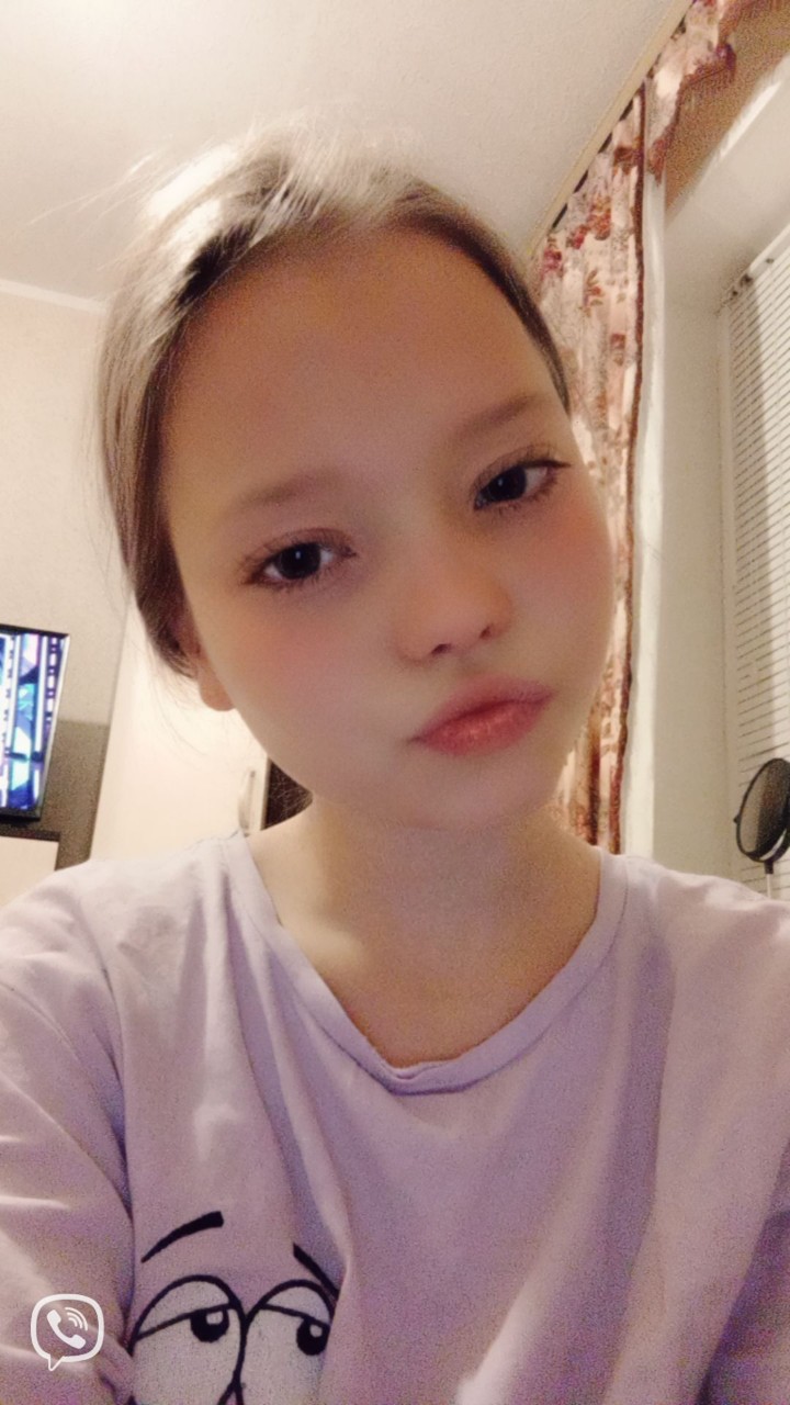 Looky_1702221103484 in LOOKY. . 