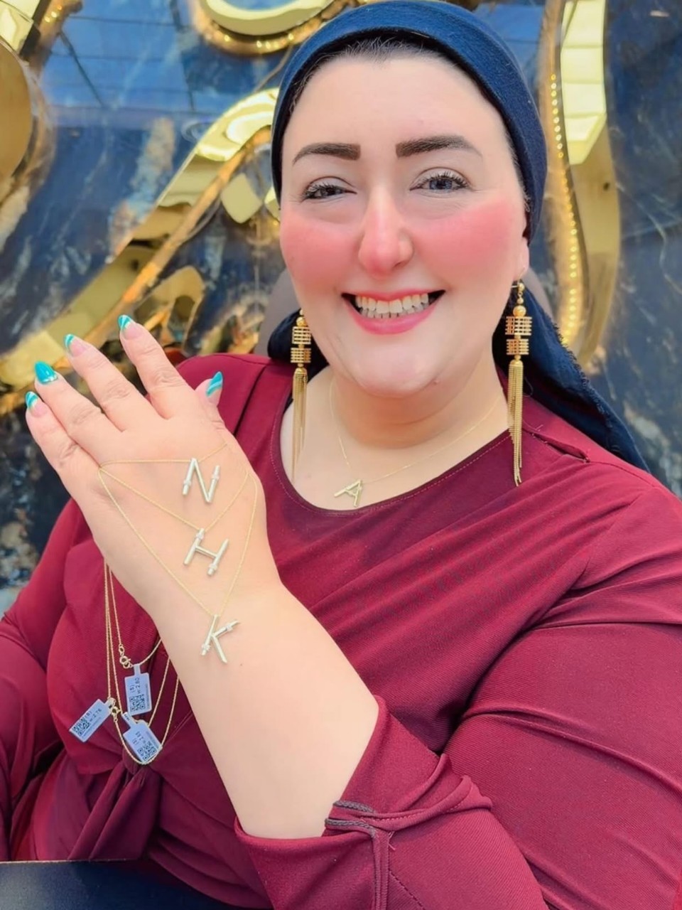 Amira Aldahab в LOOKY — ركّز على ما هو مهم في حياتك، ركّز على نشر القيمة والإيجابية.