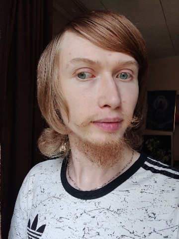 Денис Кудрявцев в LOOKY. . 