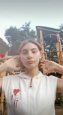 Соня Сафарова
