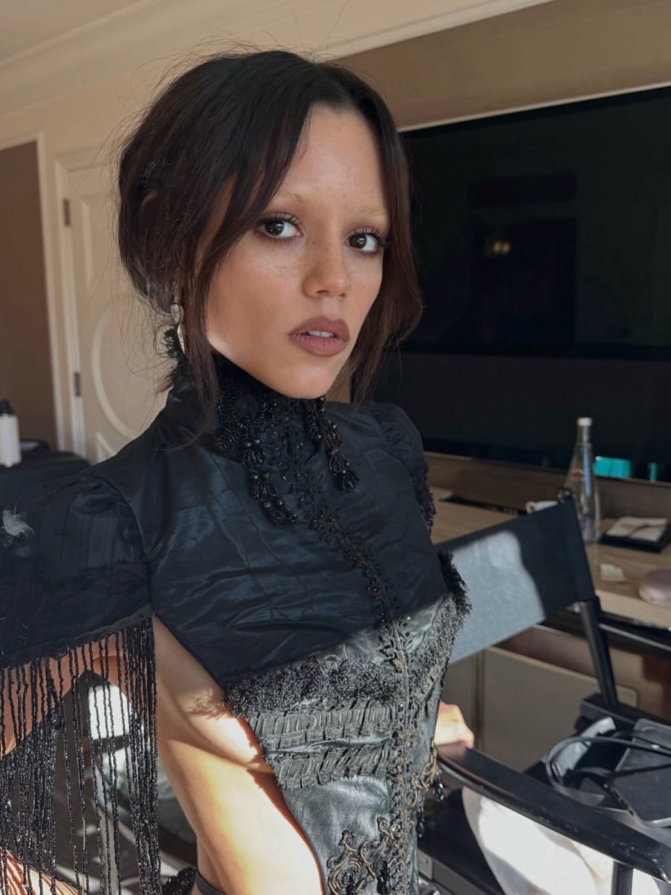 Jenna Ortega в LOOKY — фото 2
