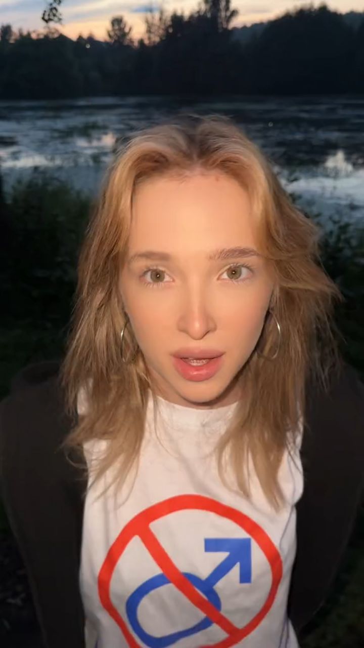 Наталья Бердникова в LOOKY. #gensyxa,#sex,#sexgirl,#секс,#сексуальная. Кто из нас понравилс...