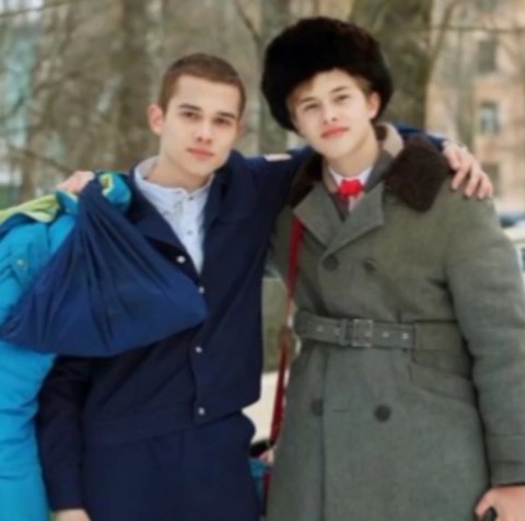Looky_1702290837523 в LOOKY. #Леон,#Рузиль,#Турбо. #Леон(пальто) #Рузил...