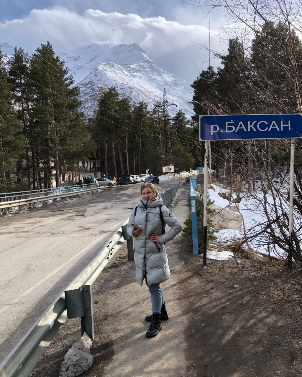 ❤️❤️❤️❤️❤️❤️ ❤️❤️❤️❤️

Радоваться жизни — самое правильное решение, которое надо принимать несколько раз в день.
#отпуск#горы#эльбрус#чегет#баксан#сноуборд