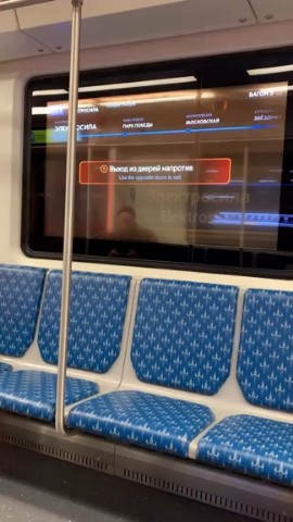 rafolkon.ru в LOOKY. #УмныйТранспорт,#Петербург,#Технологии,#Балтиец. 🚇 Цифровые окна в м...