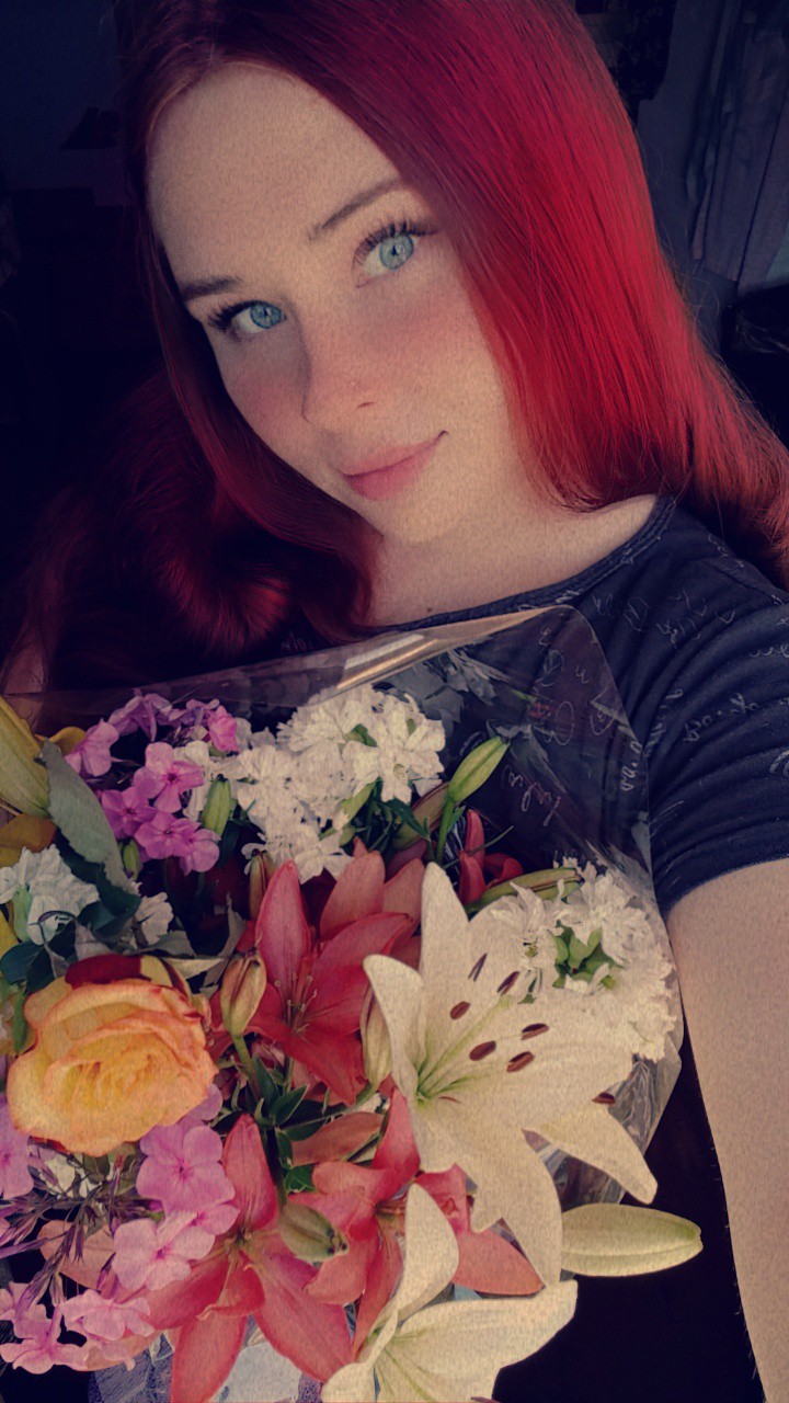 Looky_1701094064519