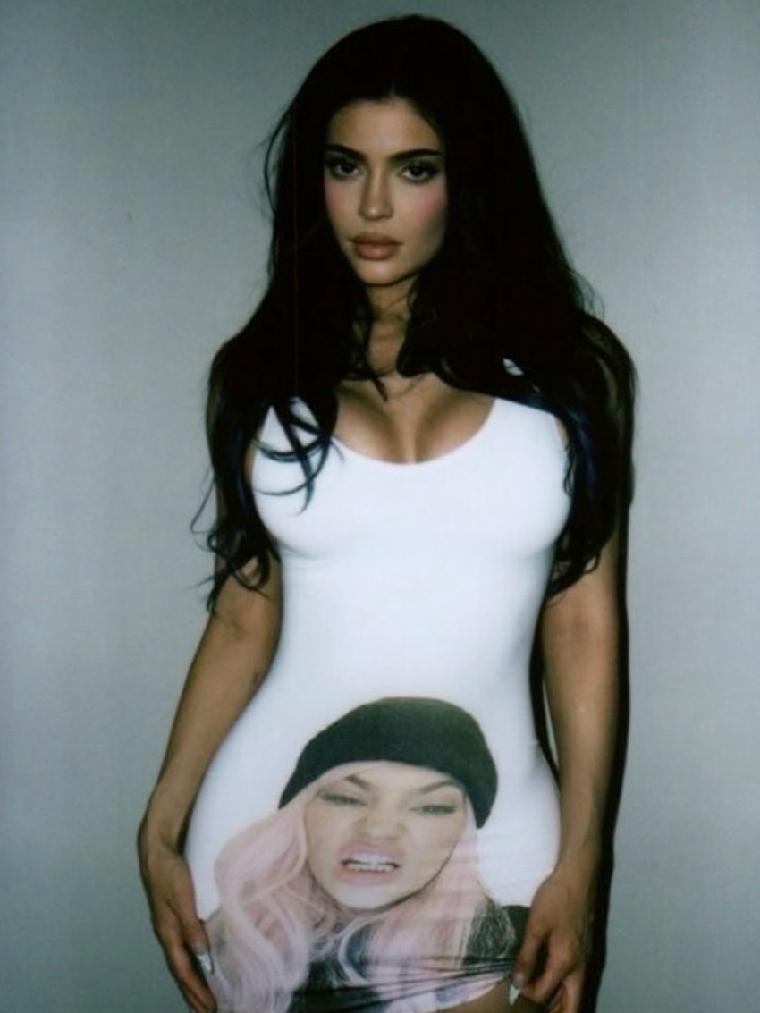 New merch coming to our LA Pop Up 😁😁😁 [#merch ](merch)[#model ](model)