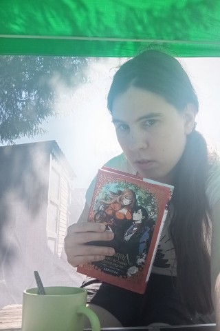 Инвалид Рико Чон в LOOKY. . Новела книга читаю к...