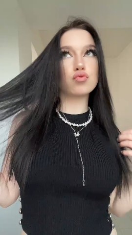 Анна в LOOKY. . 