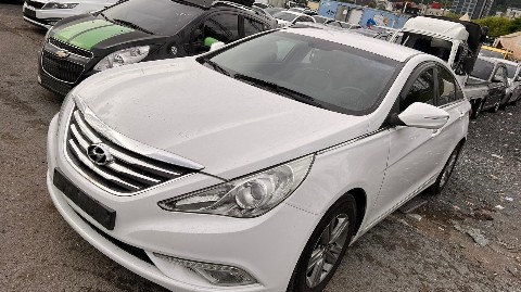 AMEWOU'S Shop в LOOKY. . HYUNDAI SONATA
ANNEE...