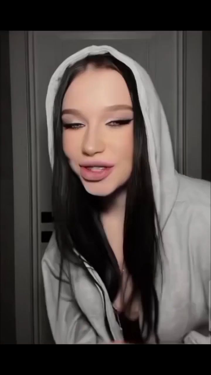 Лера в LOOKY. . 