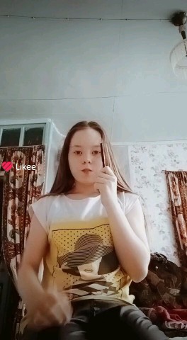 Лиза Ly in LOOKY. . 