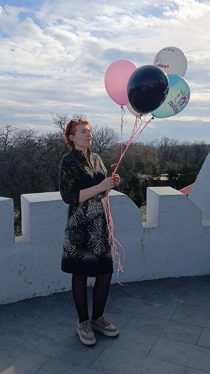 Dyudyuka в LOOKY. #ВозвращениеНеблудногоПопугаяАнарушительницыСпокойствия. Ну, что этап с тройк...