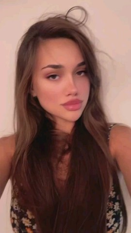 hot_girls_hub в LOOKY. . 