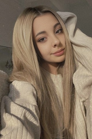 Анастасия в LOOKY. . Всем хорошего дня и ...