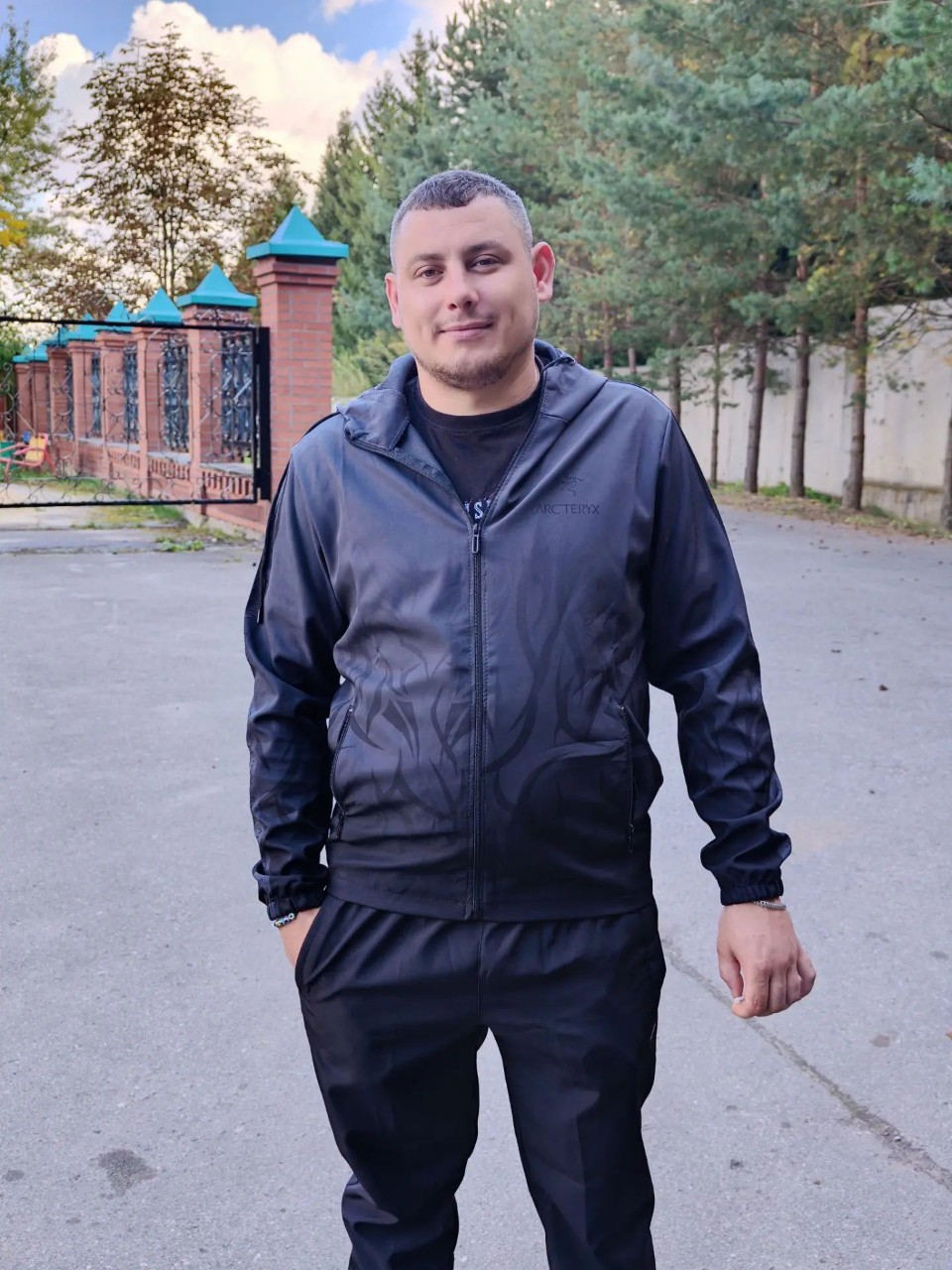 Артём в LOOKY — публикация
