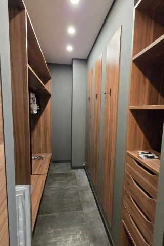 vr_grad в LOOKY. #гардеробная,#гардеробнаяподключ,#ремонтгардеробной,#монтажгардеробной,#проектгардеробной,#гардеробнаямечты,#ремонтвр_град. Небольшая гардеробна...