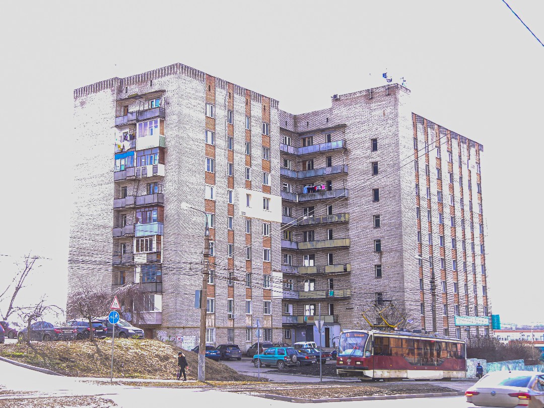 wettchinnikov in LOOKY. #wettschinnikov,#lumixg5,#Lumix,#tula,#gorod_tula,#grazhdanin2sorta,#yut_ebenya,#пролетарский,#город,#city,#Тула,#улицаметаллургов,#уличнаяфотография,#эстетикаебеней,#esteticaebeney,#дом,#девятиэтажка,#общага,#трамвай,#трамвайчик,#tramvay. #wettschinnikov #lum...
