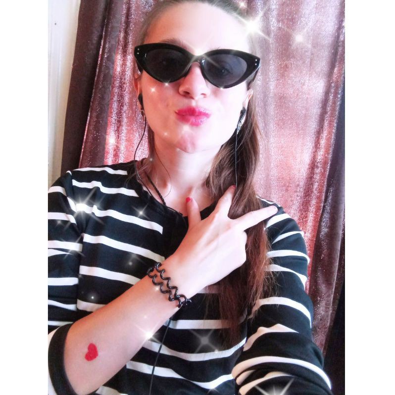 DreamyDiva2551 в LOOKY — Не слушай никого, лишь своё сердце оно всё знает.