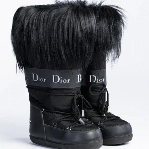 Bedolaga в LOOKY. . Christian Dior Fut A...
